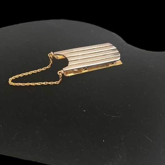 Gold & Silver Tone Sleigh / Toboggan Brooch - Picture 4 of 7